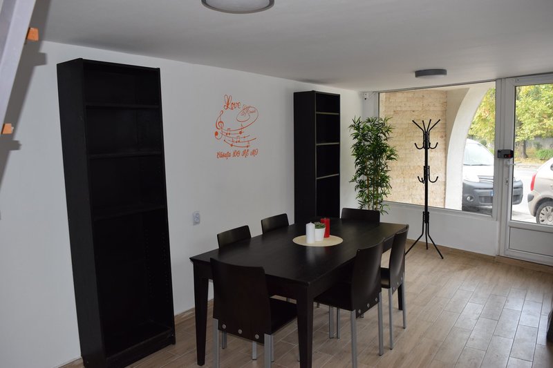 Casuta Do Re Mi - Scoala de dans