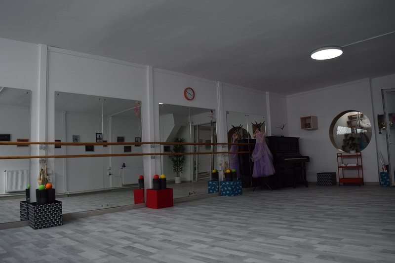 Casuta Do Re Mi - Scoala de dans